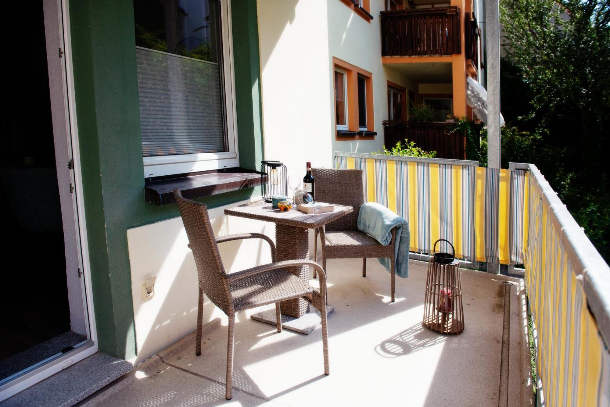 Savor Appartement 5 Personen 2 Schlafzimmer Babybett Netflix Balkon Zentrum 包岑 外观 照片